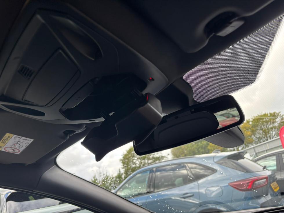 Ford Focus Photo cee4e0c2-7a29-47c2-b278-69fcc8ed1b5f.JPEG