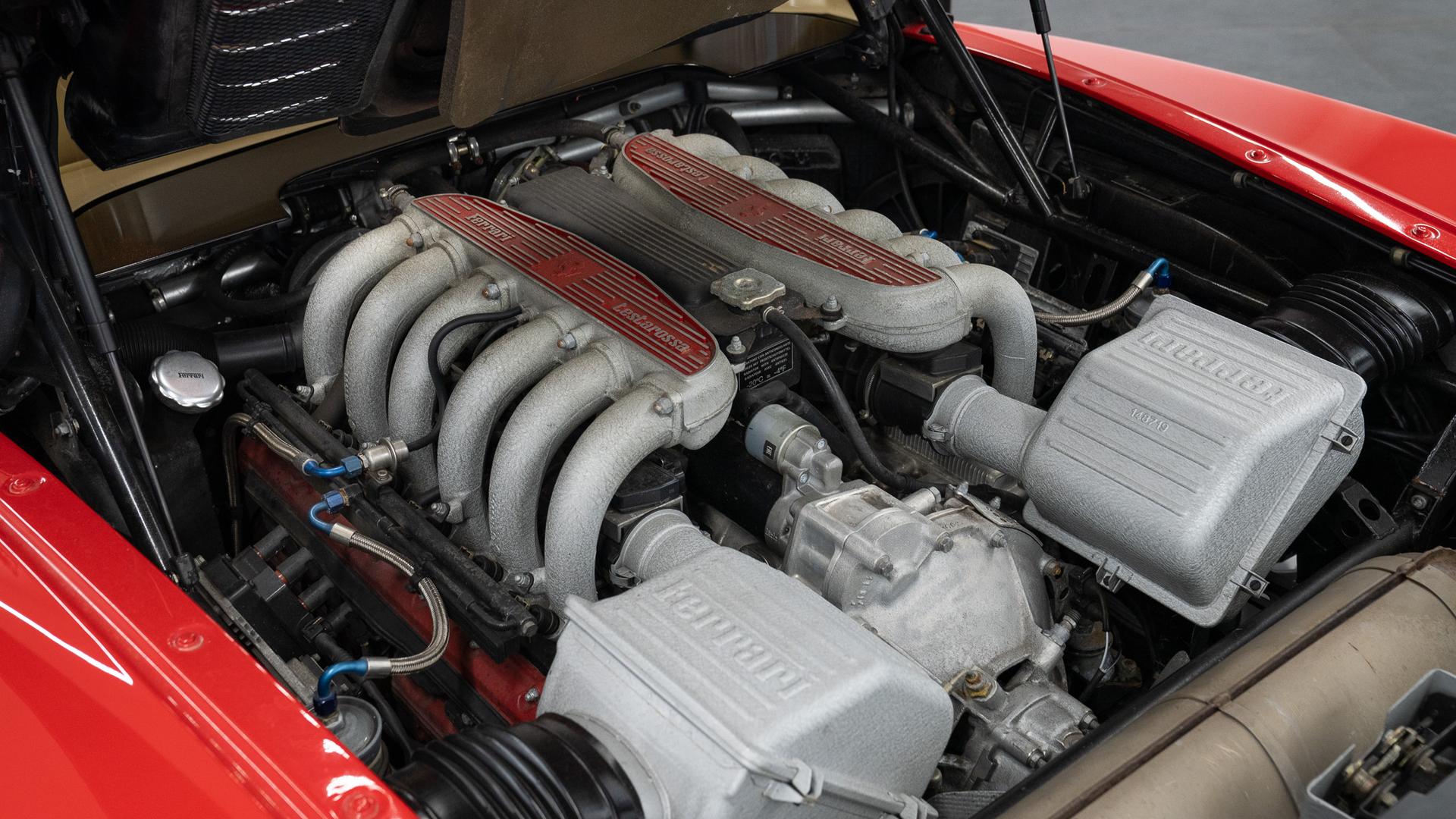 Ferrari 512 TR Photo cefd64fe-3b9d-4387-bf4d-cf9a74cbc720.jpg