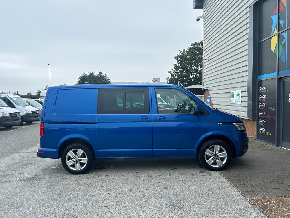 Volkswagen Transporter T6.1 Photo cf0a7ee5-f386-4766-bd1d-e6726b9f7a71.jpeg