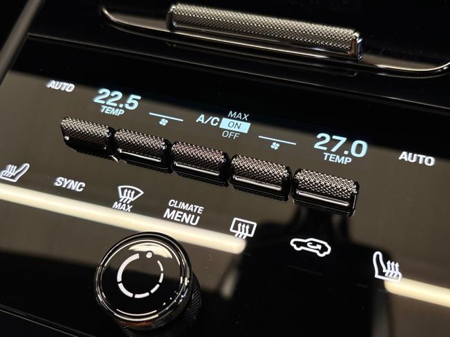 PORSCHE Cayenne Photo 40