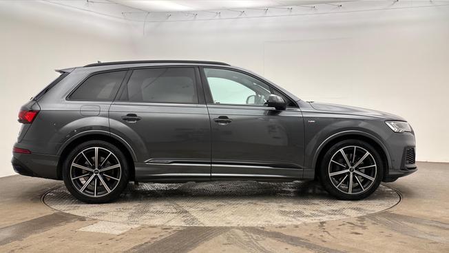 Audi Q7 Photo 4