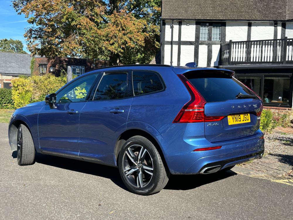 Used Volvo XC60 YN19JSO 4