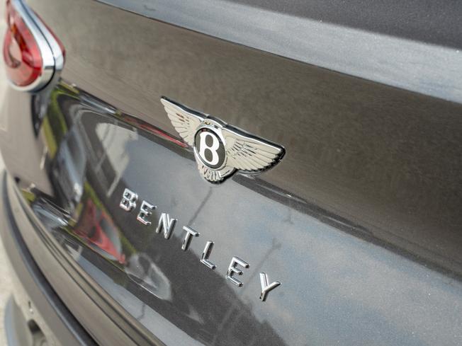 BENTLEY Bentayga Photo 8