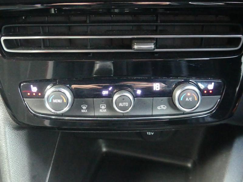 Vauxhall Mokka Photo cf5864a7-18cc-4615-ac0d-3b6dae22d878.jpg
