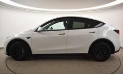 TESLA MODEL Y Photo 3