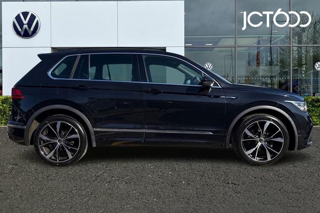 VOLKSWAGEN Tiguan Photo 4