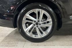 AUDI Q7 Photo 5