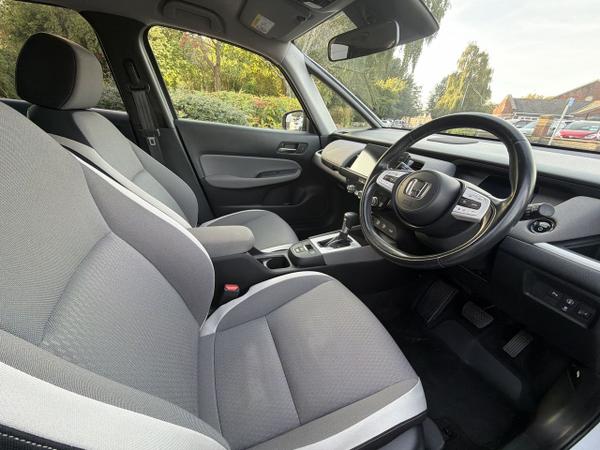 Honda Jazz Photo 1