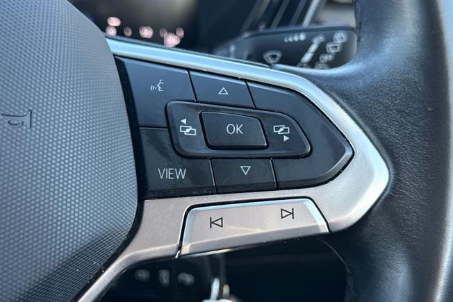 VOLKSWAGEN T-Cross Photo 15