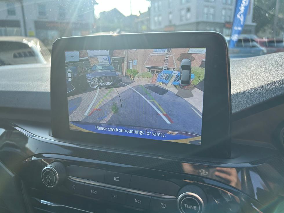Ford Kuga Photo cf6e1e04-da1d-4f8d-82db-d5a95ac15c75.jpeg