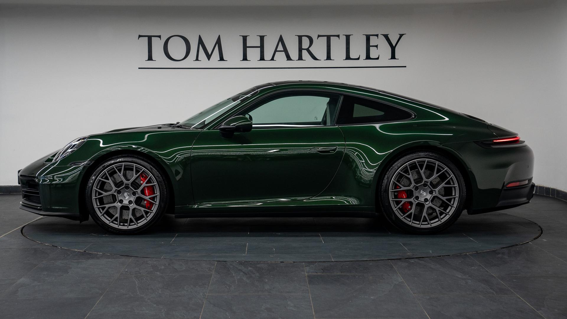 Porsche 911 Photo cf6e9603-851e-486b-9499-5ff062580ee6.jpg