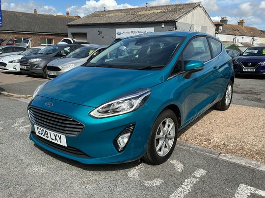 Ford Fiesta Photo 17
