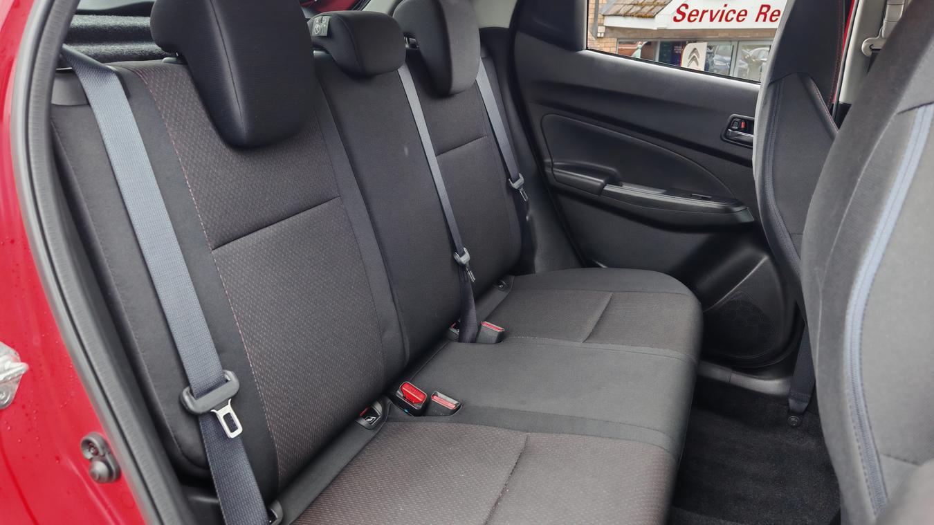 Used Suzuki Swift KX70OYJ 13