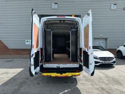 Ford Transit Photo 30