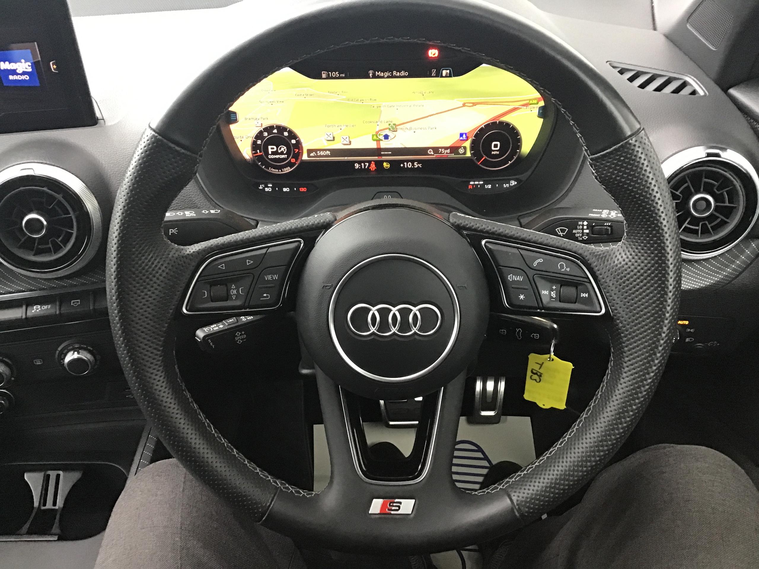 Audi Q2 Photo 21