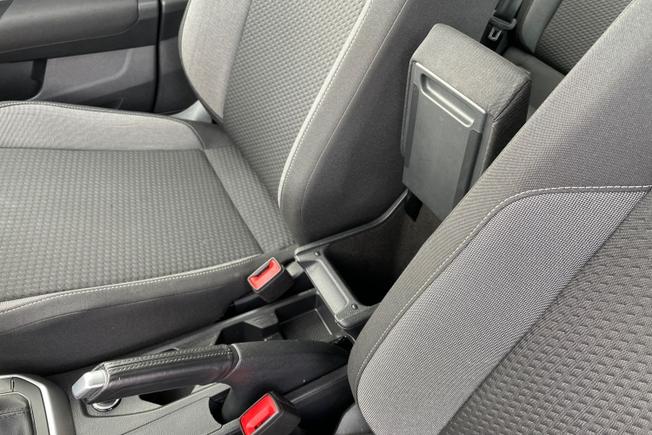 VOLKSWAGEN Polo Photo 27