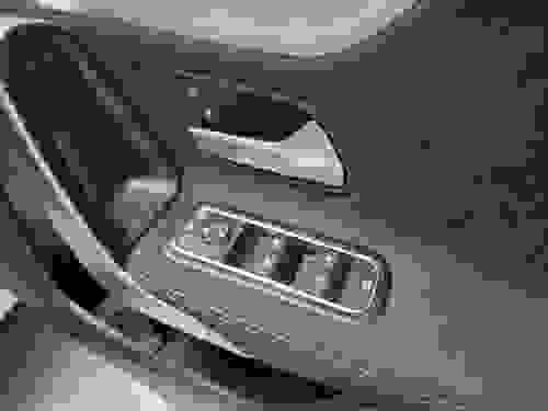 Mercedes-Benz A-CLASS Photo cfb3a1d0-0160-4a8f-b3f3-d1e2426914ec.jpg