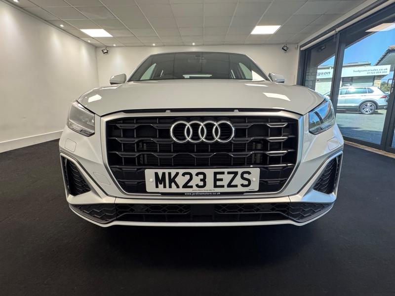Audi Q2 Photo cfba1f31-30fd-4d48-91d5-ddb707fbf02c.jpg