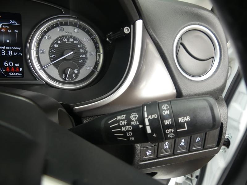 Suzuki Vitara Photo cfc440b0-9b3d-4712-90bd-2a3e03dfb659.jpg