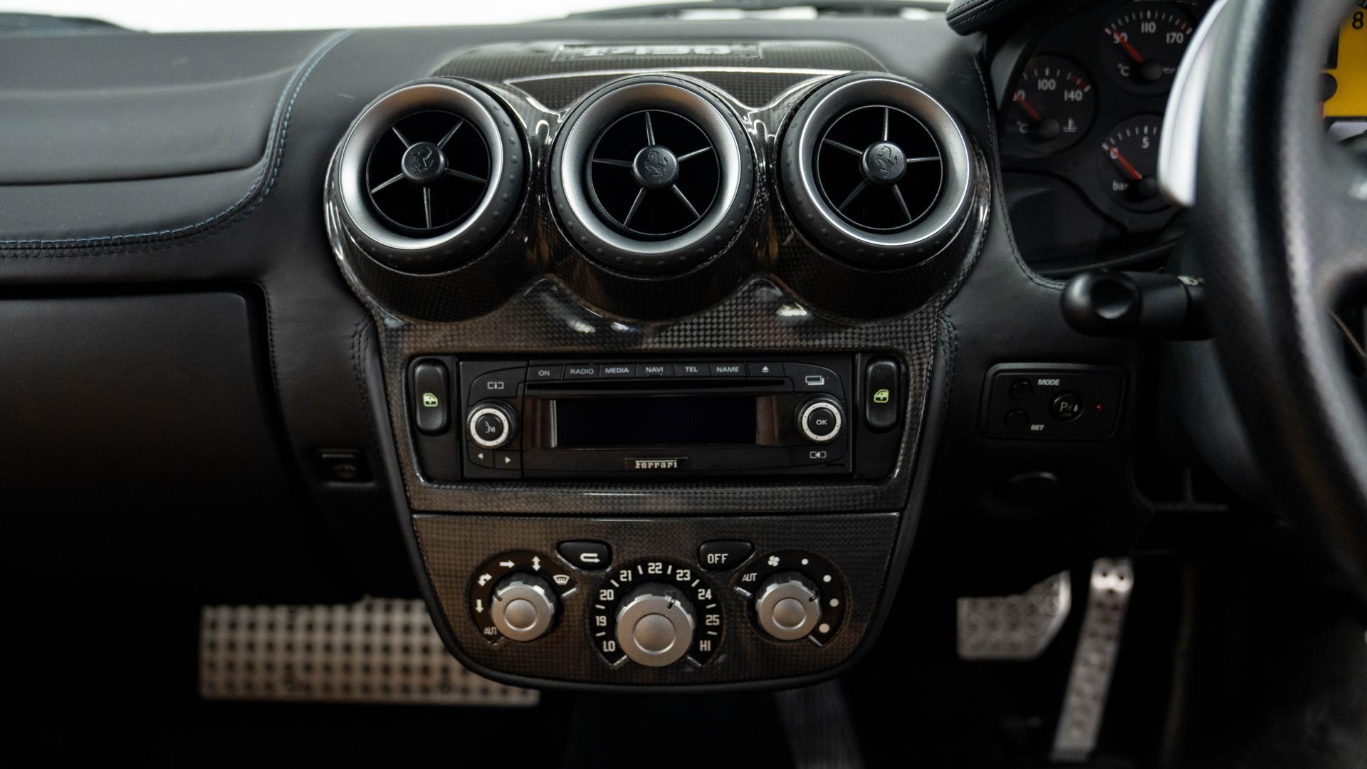 Ferrari F430 Photo cfcef36d-a895-49f1-9031-16675a2bbf50.jpg