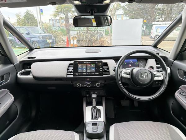 Honda Jazz Photo 3
