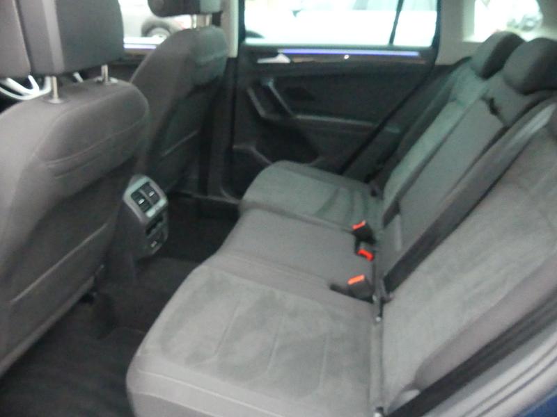 Volkswagen Tiguan Photo cfdee760-8a1e-4e13-809b-bd5c4508d75a.jpg
