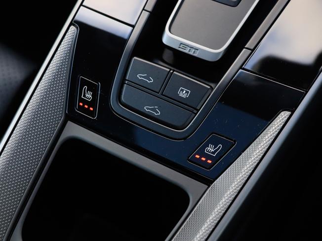 PORSCHE 911 Photo 35