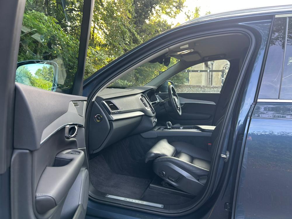 Used Volvo XC90 RJ24ODF 32
