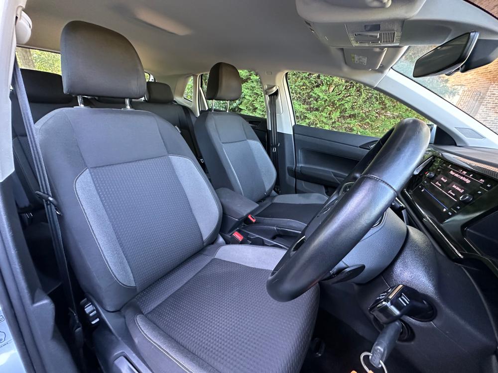 Used Volkswagen Polo YH24ZYJ 22