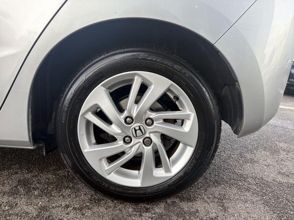 Honda Jazz Photo 10