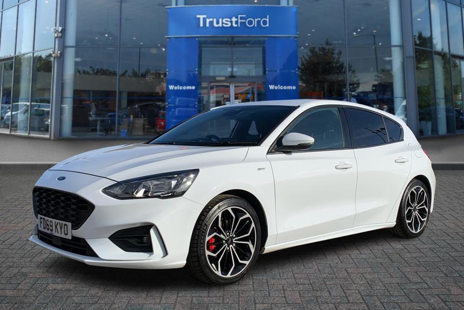 Ford FOCUS 2019 - Frozen White | £14,970 | Barnsley | TrustFord