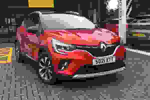 Used 2021 Renault Captur Hatchback S Edition Flame Red at Richard Sanders