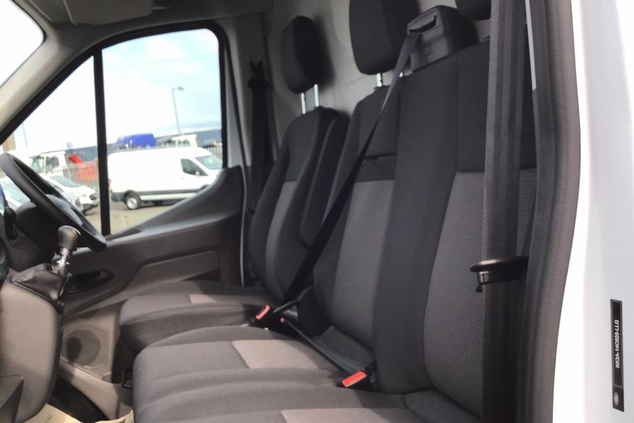 Used Ford TRANSIT 8
