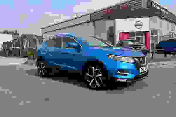 Used 2021 Nissan Qashqai 1.3 DIG-T (160ps) N-Motion Vivid Blue at Richard Sanders