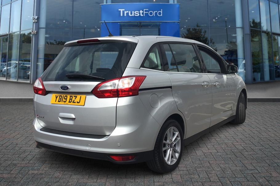 Used Ford GRAND C-MAX 8