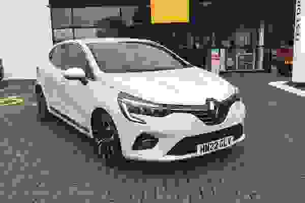 Used 2022 Renault Clio Hatchback SE Edition Glacier White at Richard Sanders