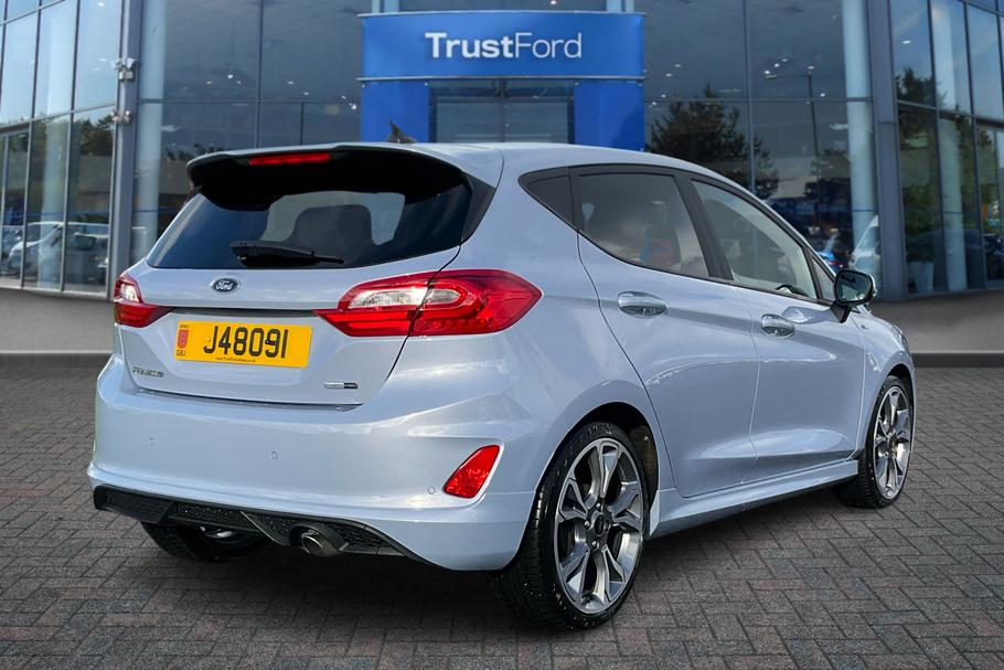 Used FORD FIESTA 8