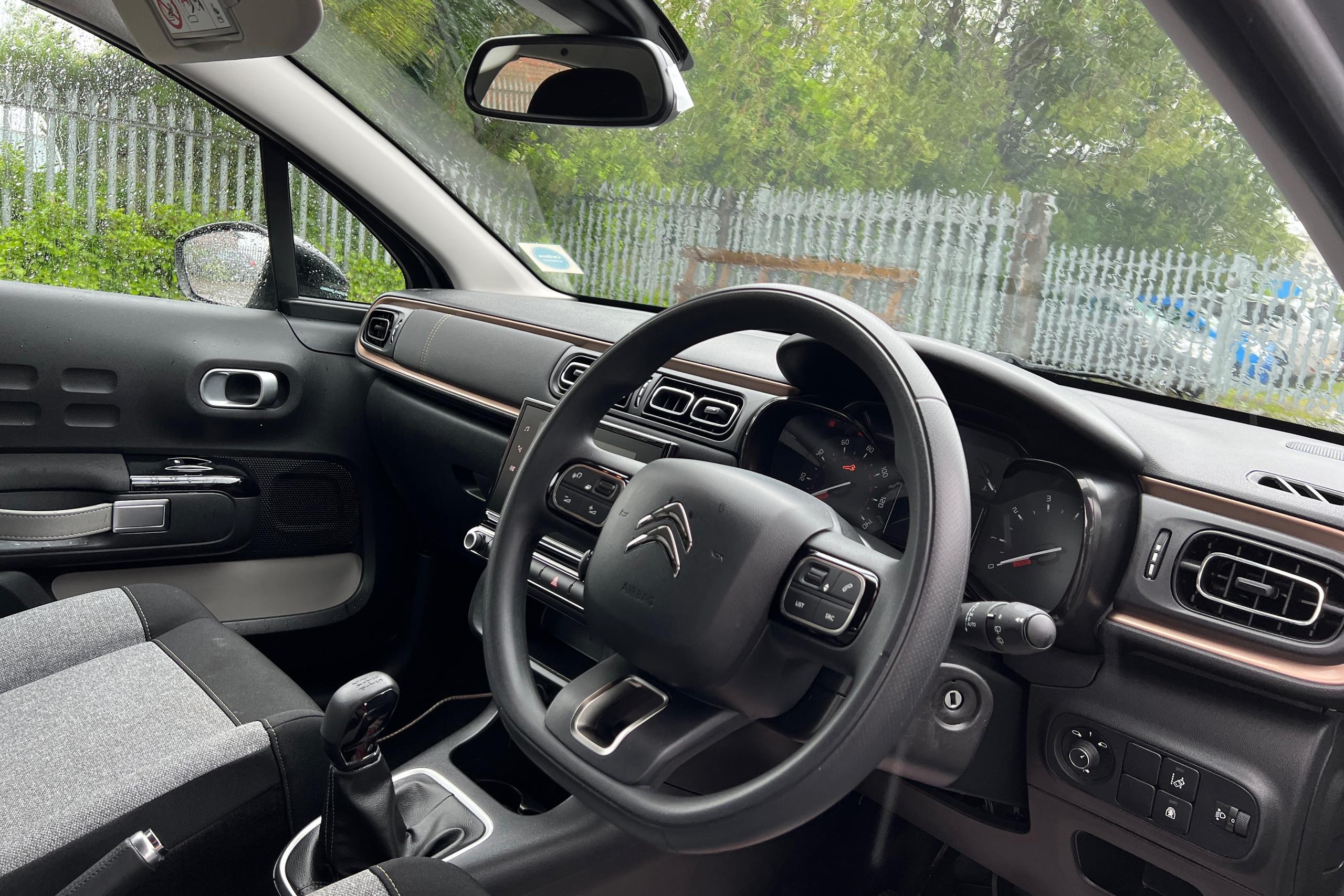 Rétroviseur intérieur - PEUGEOT Partner III CITROEN C3 & Berlingo III