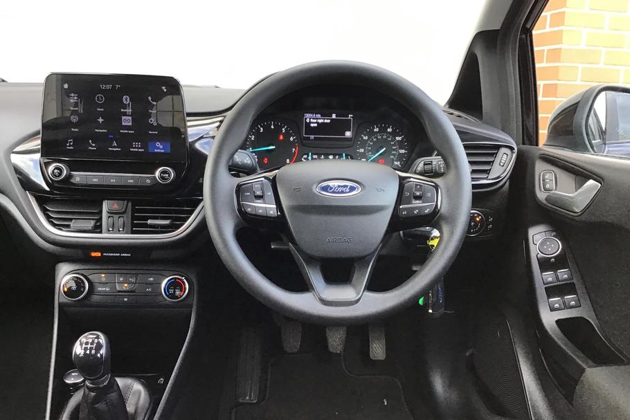 Used Ford FIESTA TREND 14