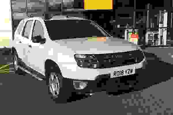 Used 2018 Dacia Duster Estate Air Glacier White at Richard Sanders