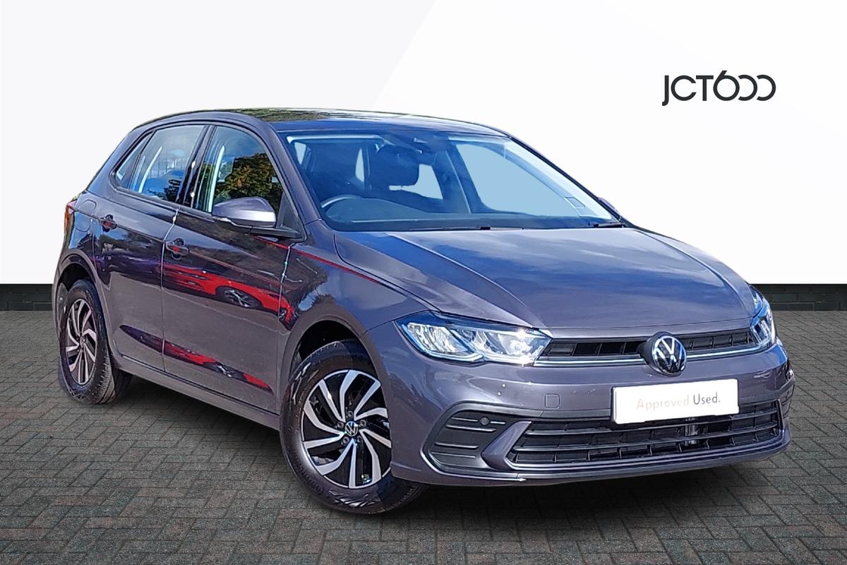 2022 Volkswagen Polo Life 1.0 TSI 95PS 5speed Manual 5 Door £19,000