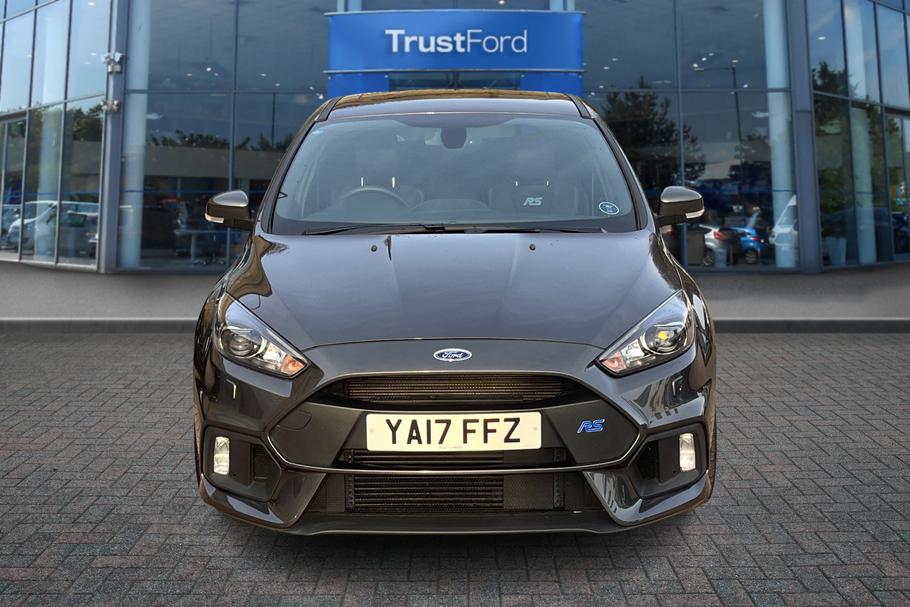 Ford FOCUS 2017 - MAGNETIC GREY | £30,000 | Bristol - Cribbs Causeway