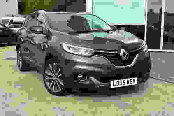 Used 2015 Renault KADJAR SIGNATURE NAV DCI GREY at Richard Sanders