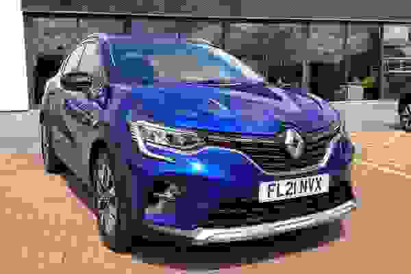 Used 2021 Renault Captur Hatchback S Edition ~ at Richard Sanders