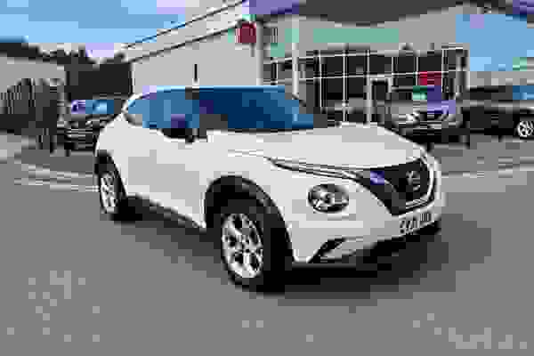 Used 2021 Nissan Juke 1.0 DIG-T N-Connecta SUV 5dr Petrol Manual Euro 6 (s/s) (114 ps) ARCTIC WHITE at Richard Sanders