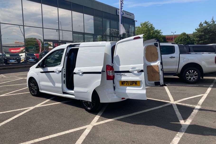 Used Ford TRANSIT COURIER 7