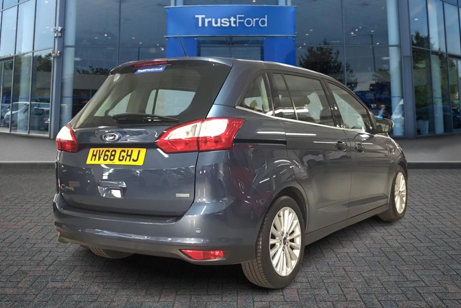 Used Ford GRAND C-MAX 8