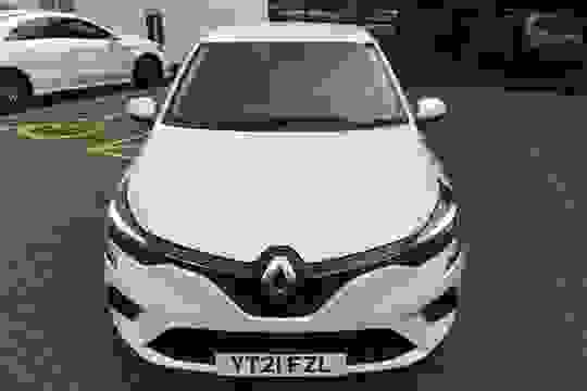 Renault Clio Photo cit-9bdfdfddea21951b5019b9e0b8359c9d06f2bdcf.jpg