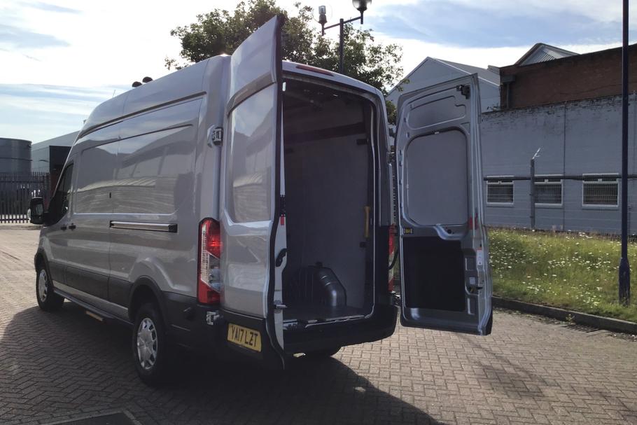 Used Ford TRANSIT 7