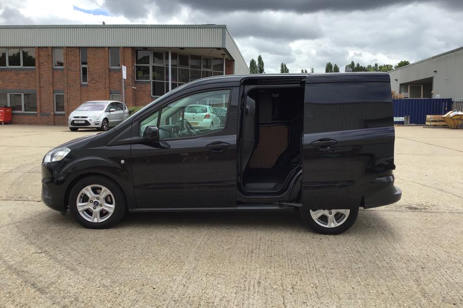 Used Ford TRANSIT COURIER 6